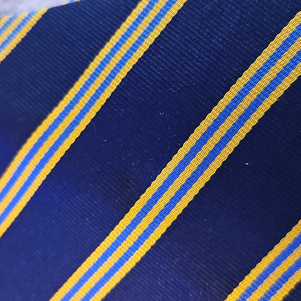 Brooks Brothers Vintage English Woven Silk Navy and Gold Striped Tie